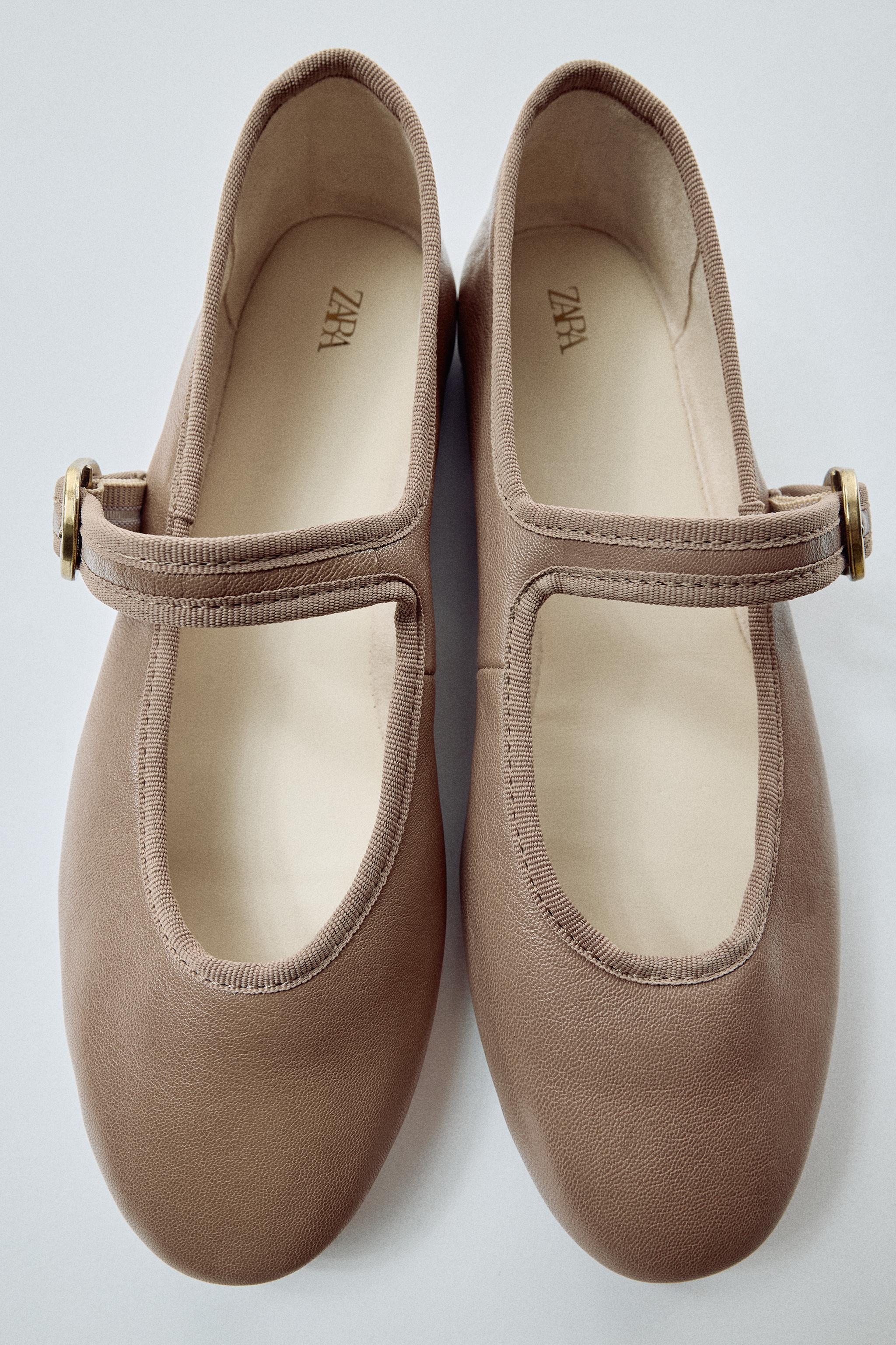 LEATHER FLAT SHOES WITH BUCKLE