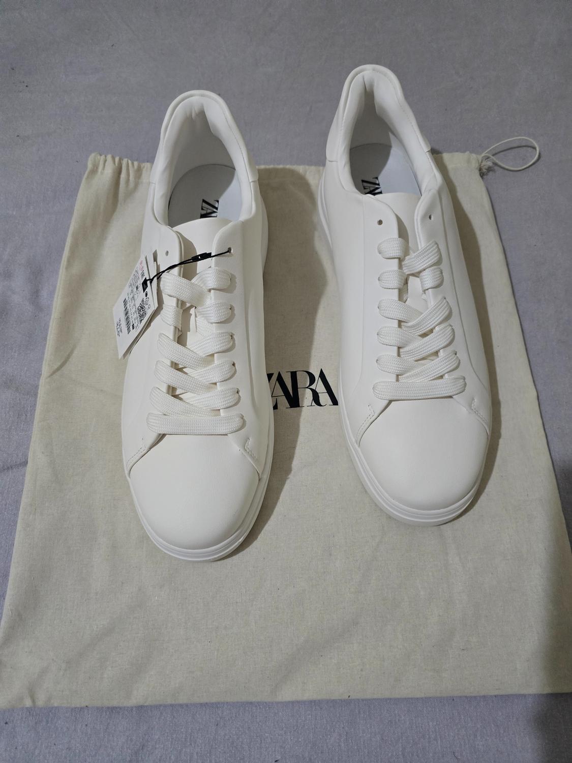 CHUNKY MONOCHROME TRAINERS - Image 3