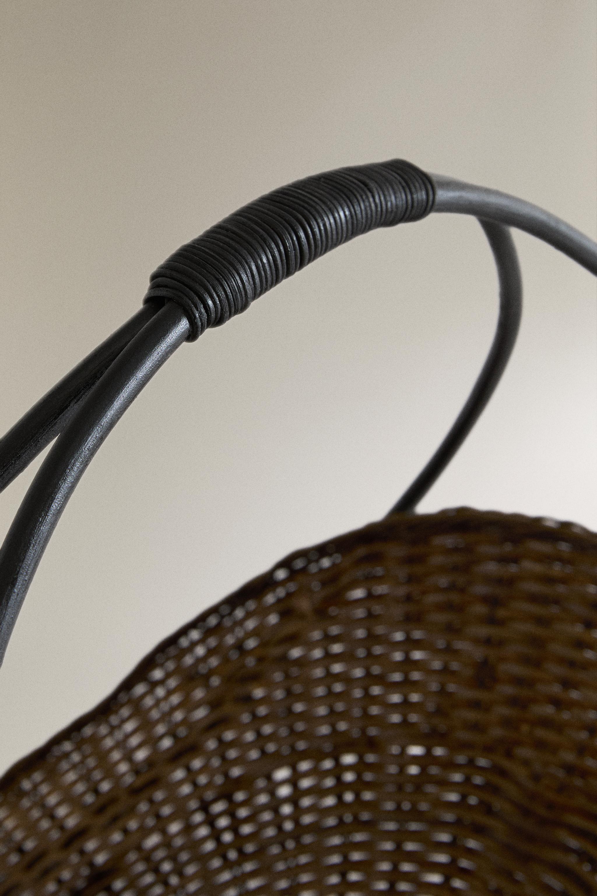 RATTAN AND BAMBOO FLOWER BASKET