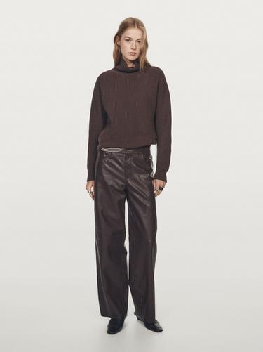 Pantalón piel ovina acabado napa - Marrón de Zara