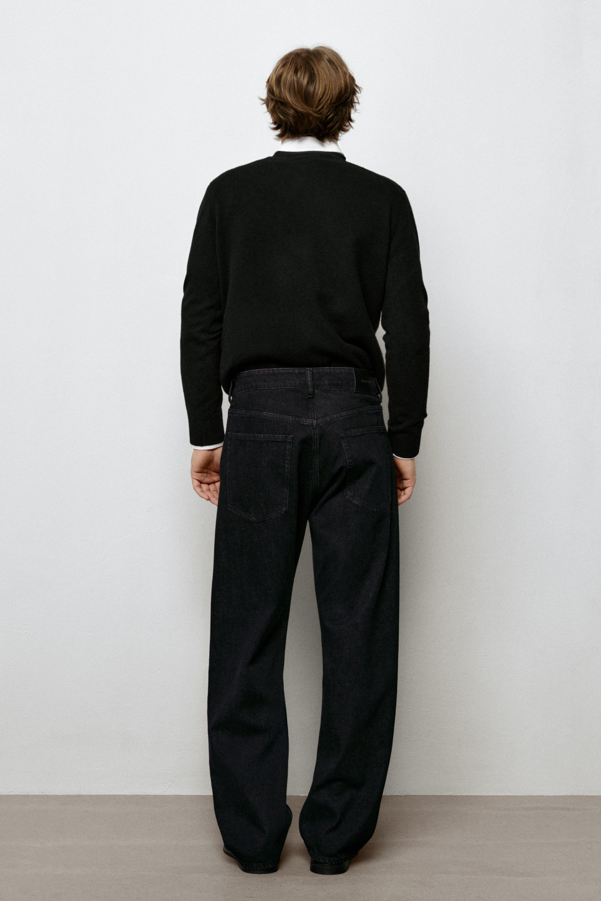 Wide-leg jeans