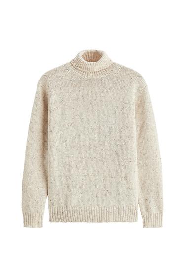 TURTLENECK SWEATER