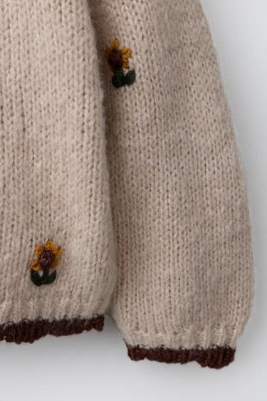 PULL EN MAILLE TOURNESOLS BRODÉS - Beige clair de Zara - Image 3