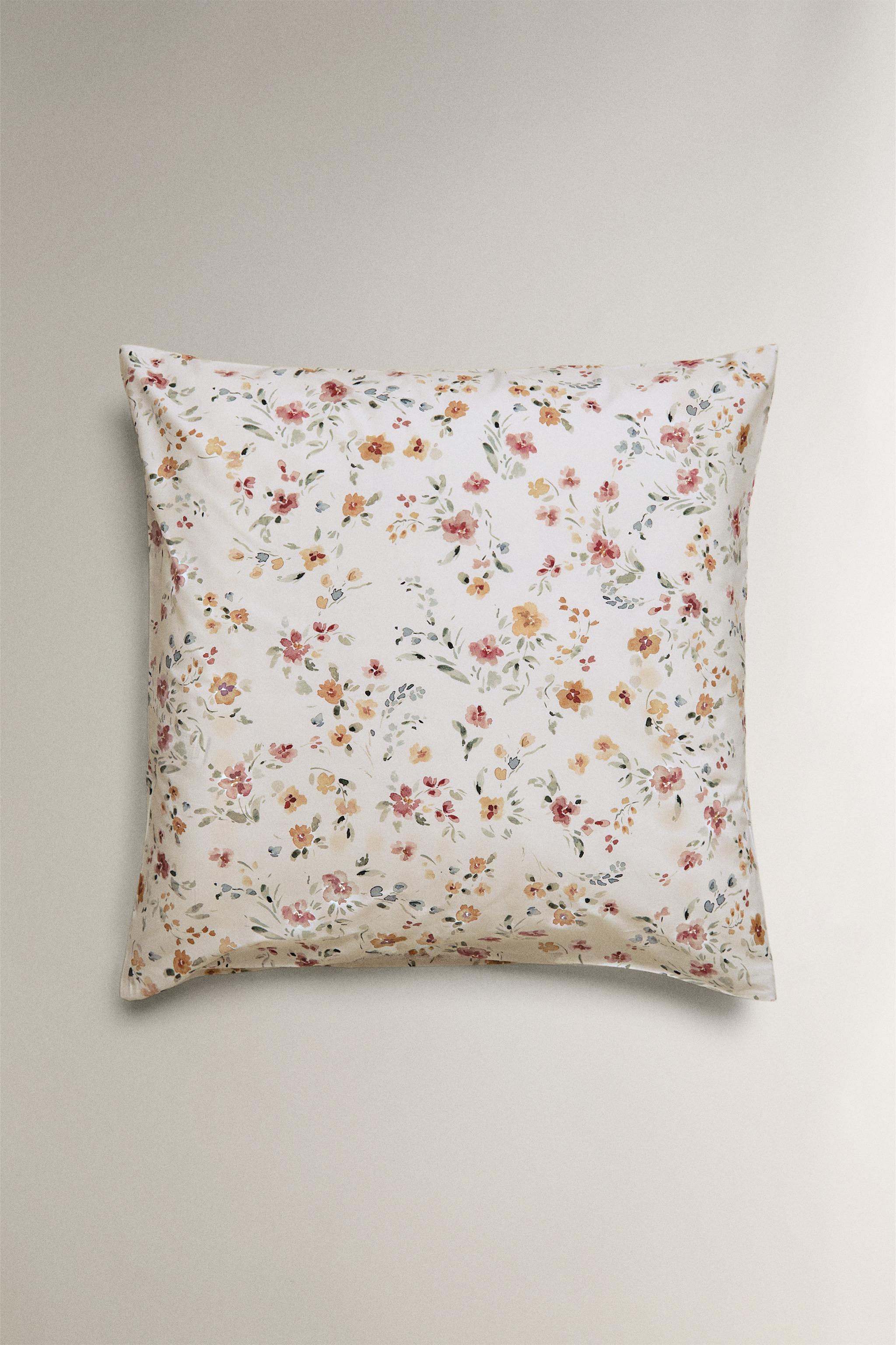FLORAL COTTON PERCALE PILLOWCASE (200 THREAD COUNT) — Oyster-white