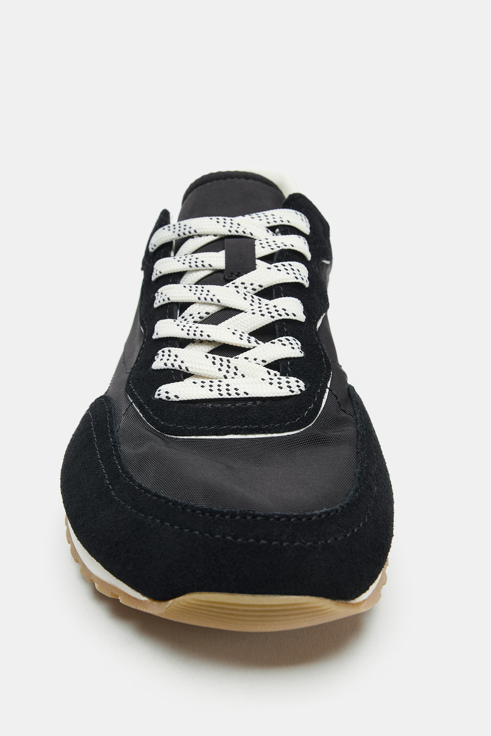 BAREFOOT RUNNING SNEAKERS