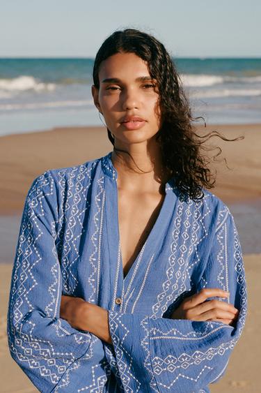 CAMISA BORDADOS - Azul eléctrico de Zara