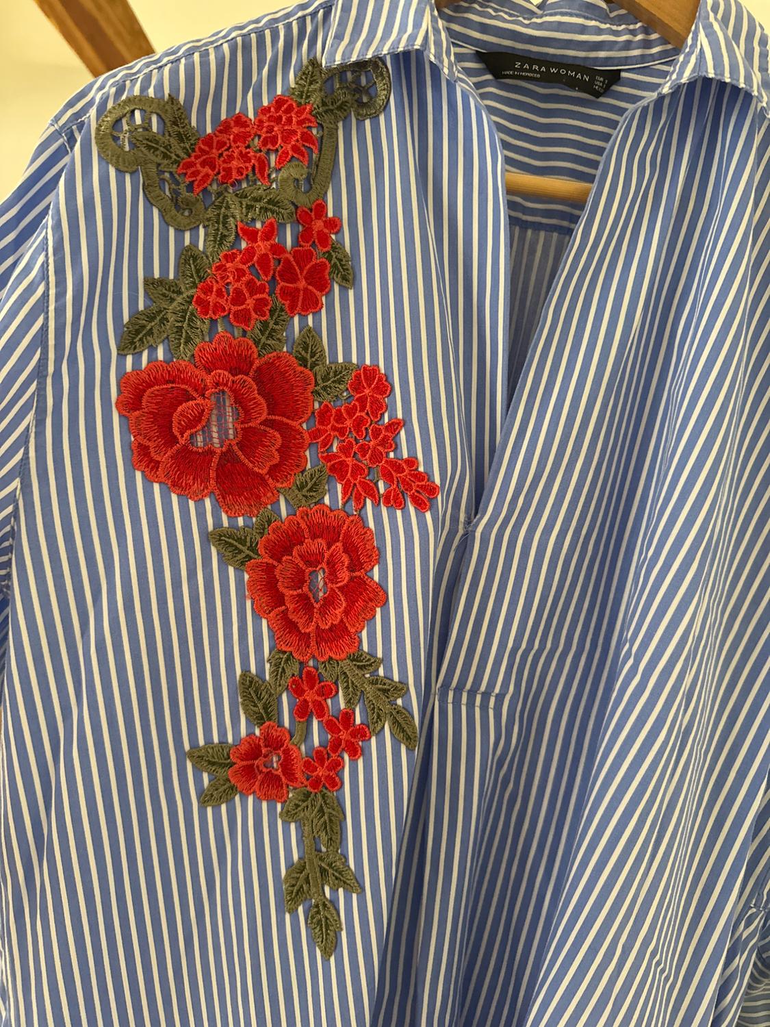 BLUE STRIPED FLOWER DRESS - Image 3