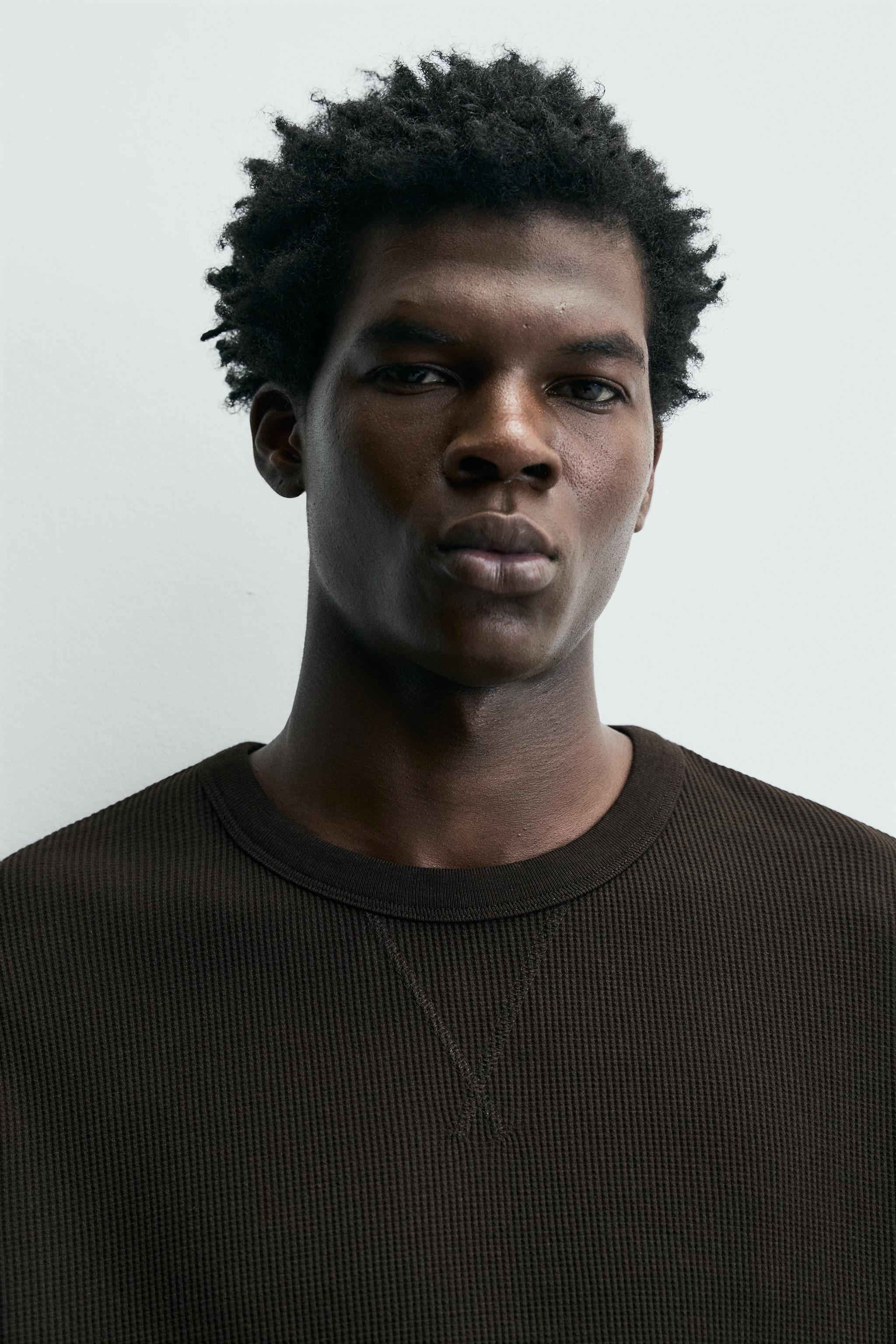 WAFFLE KNIT STRUCTURE T-SHIRT