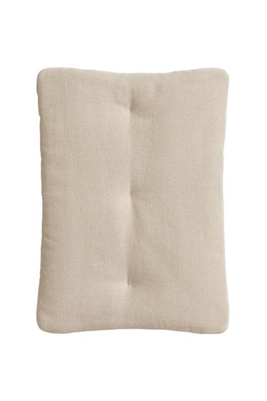 COJÍN ALARGADO LINO - Beige claro de Zara