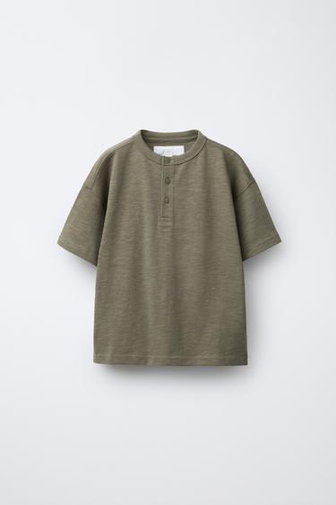 CAMISETA LISA CUELLO PANADERO - kaki-med de Zara