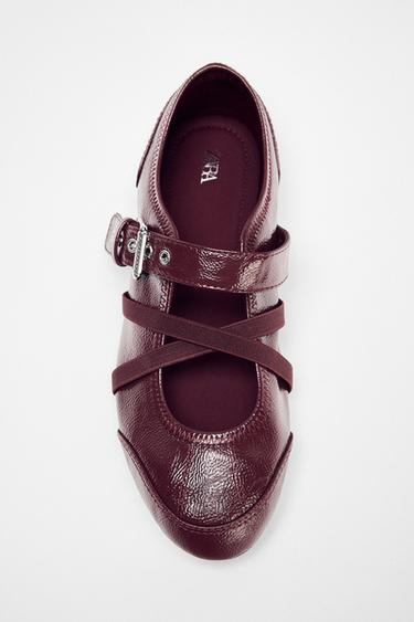 Zara PATENT EFFECT BALLET FLATS WITH BUCKLES - Burgundy Red