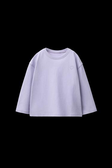 CAMISETA BÁSICA CORAZÓN BORDADO - Lila claro de Zara