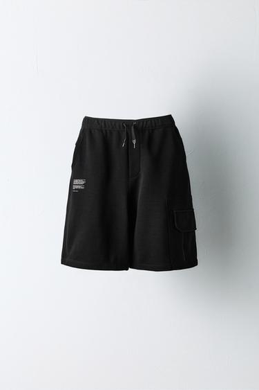 CARGO SPORTY BERMUDA SHORTS - Black by Zara