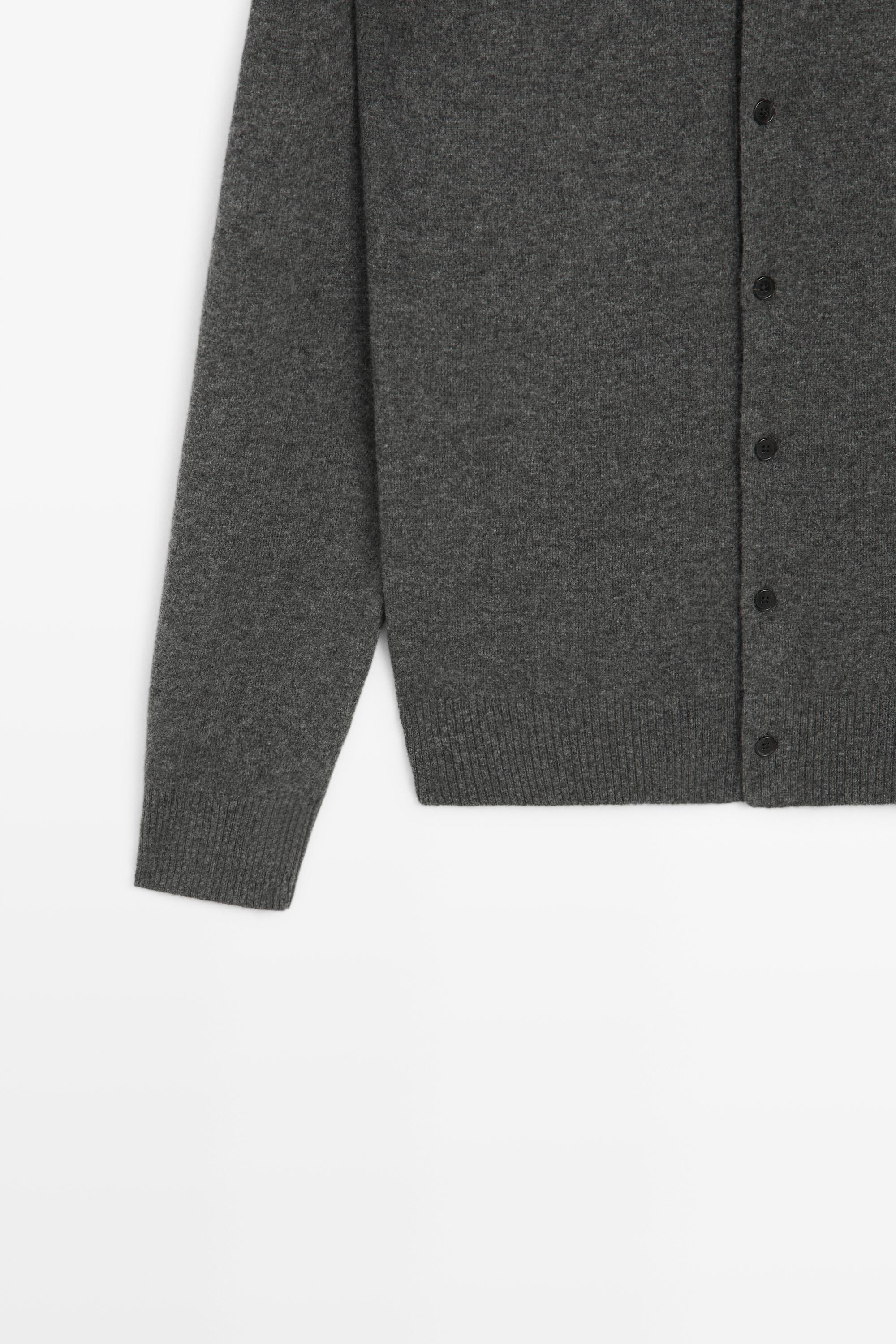 Cardigan en maille, boutons, 100 % laine, détail daim
