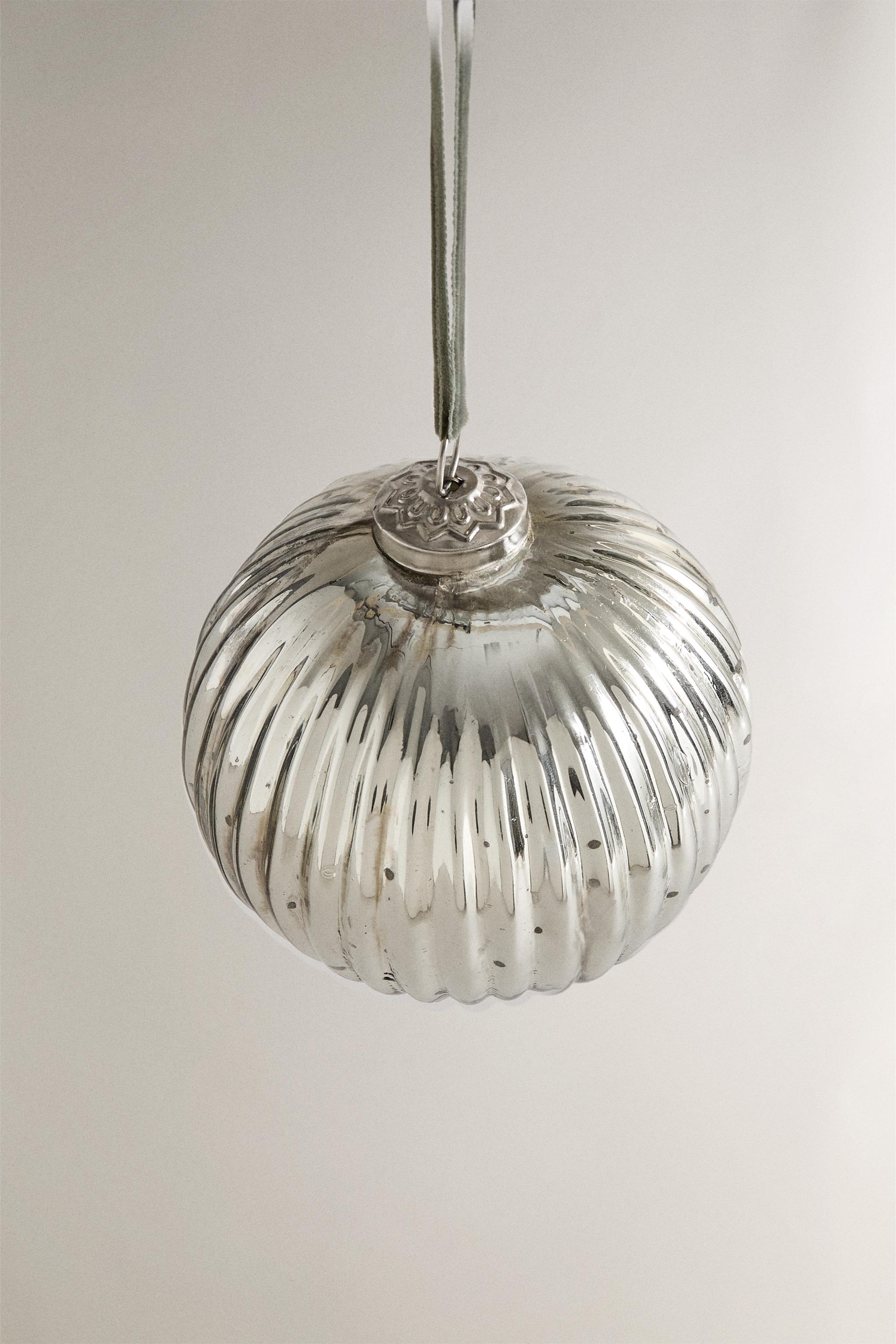 STRIPED BALL CHRISTMAS TREE ORNAMENT