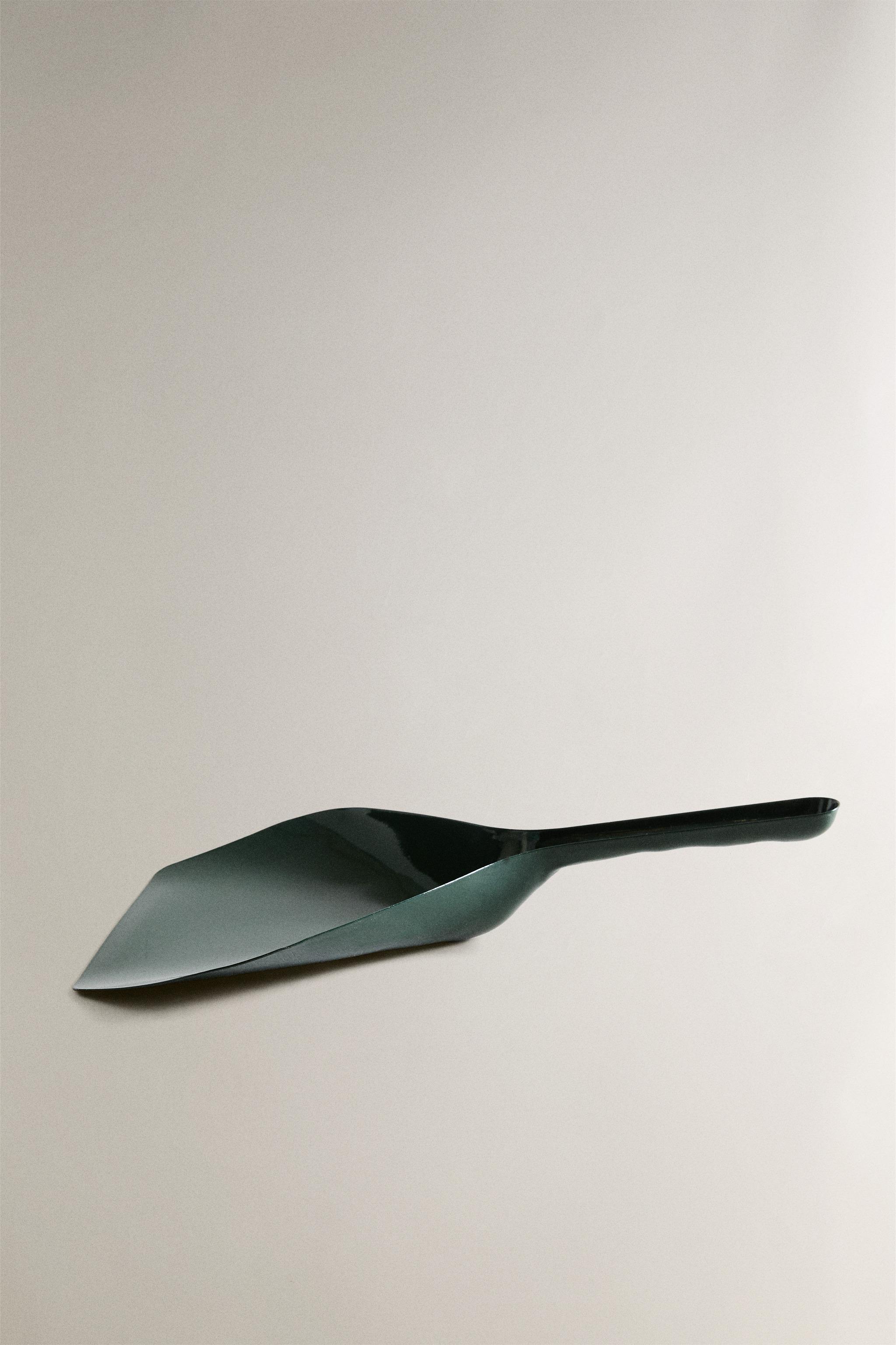 ENSEMBLE BROSSE ET PELLE