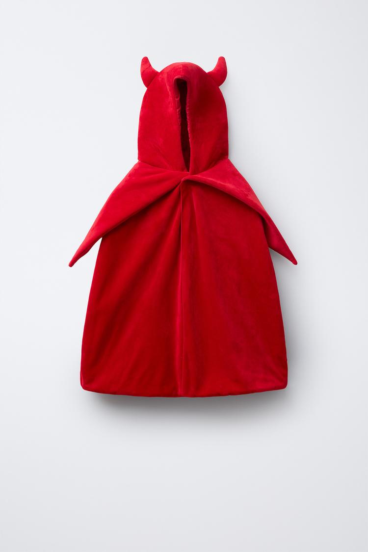 Желідегі купальниктегі әдемі сексуалды кеуделер Порно тек есектегі видео