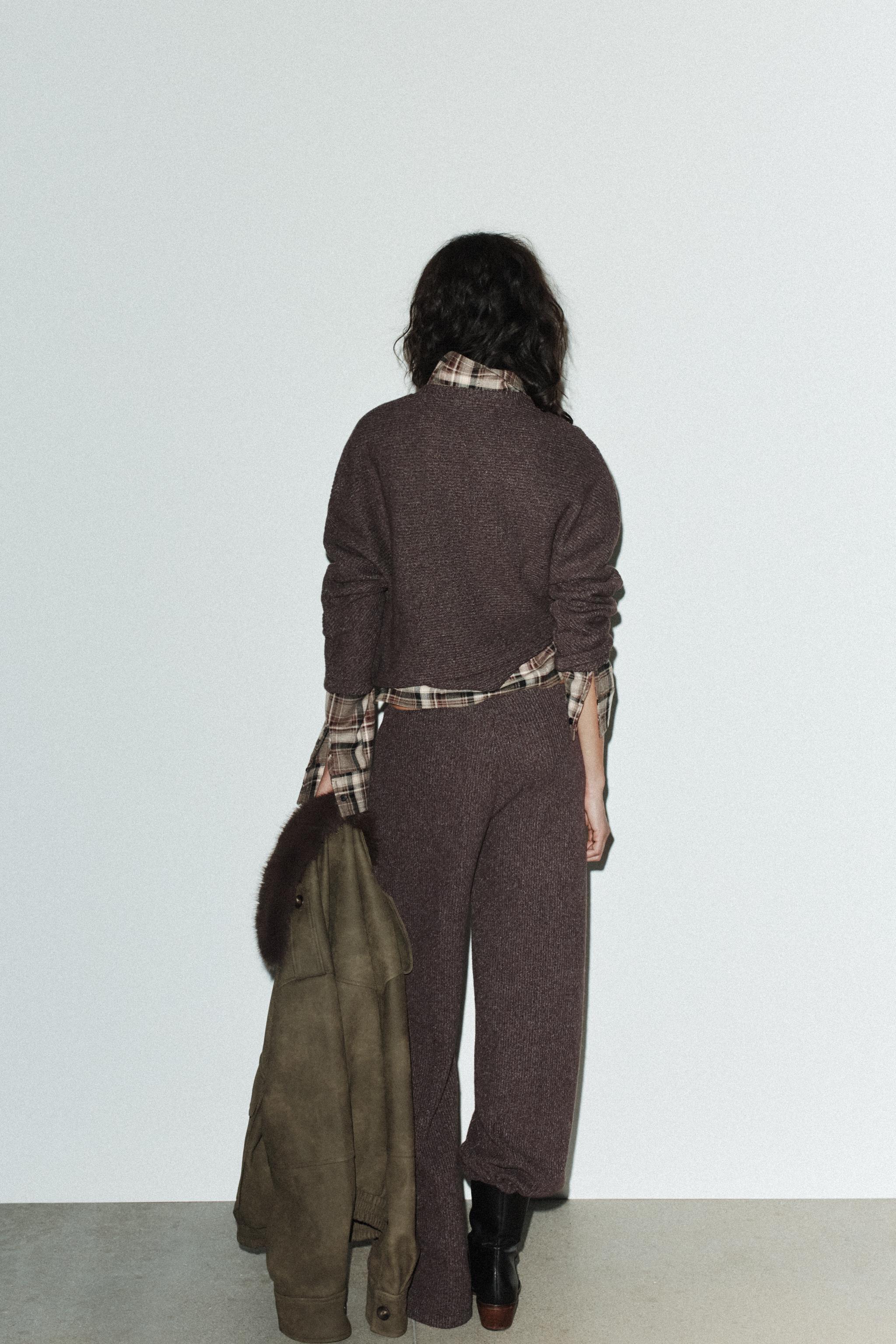 SOFT LONG SLEEVE SWEATSHIRT