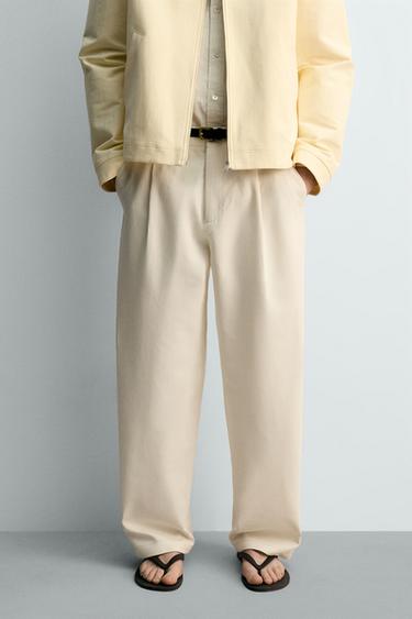 PANTALON STRAIGHT FIT À PLIS - Blanc cassé de Zara - Image 1