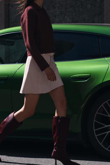 JUPE EFFET DAIM CEINTURE - Rose pâle de Zara