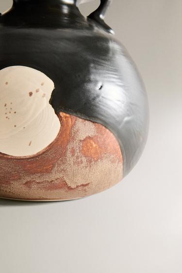 VASE GRÈS PEINT - Marron / Écru de Zara - Image 3
