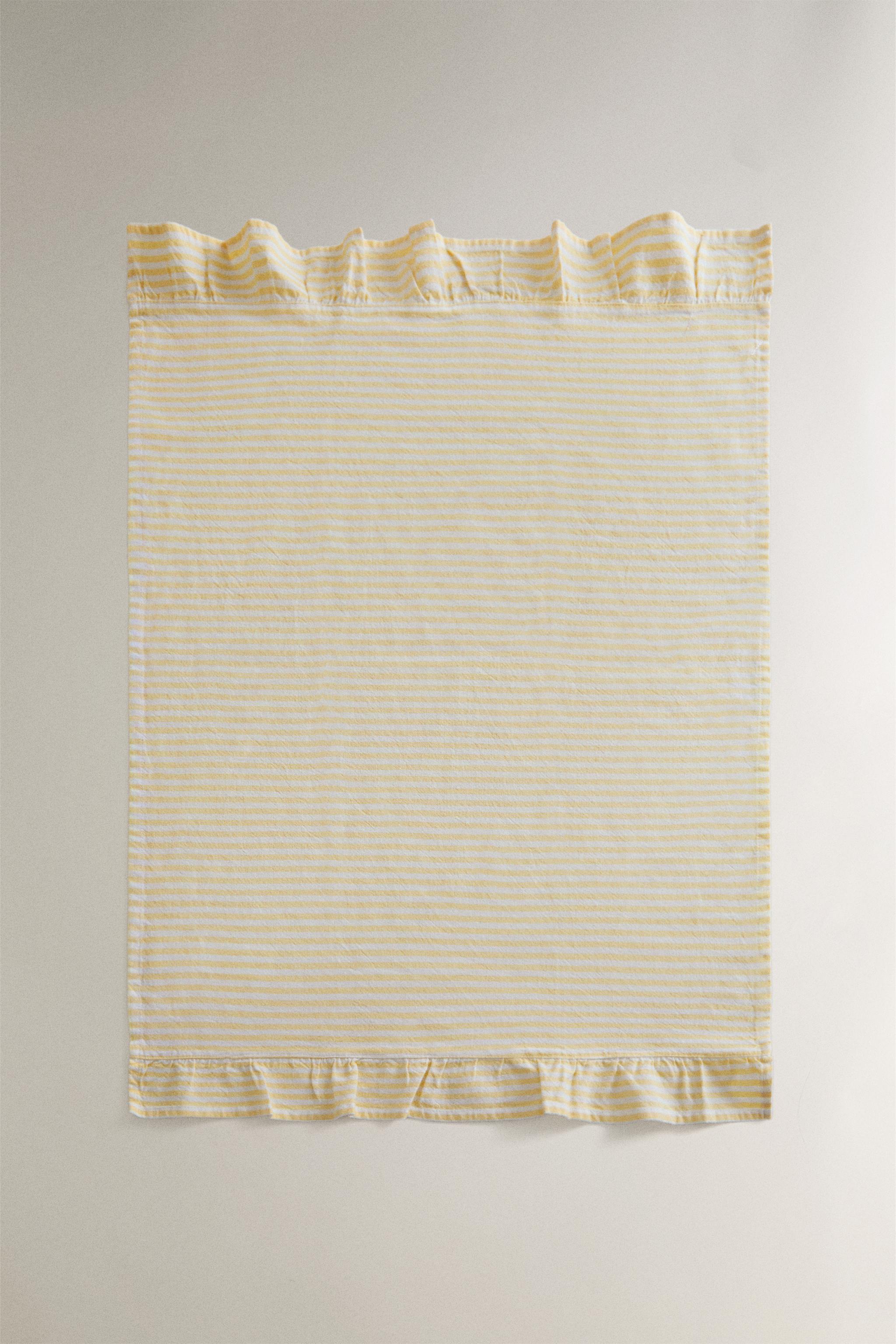 RUFFLED STRIPED KITCHEN TOWEL — Yellow (alternate view)