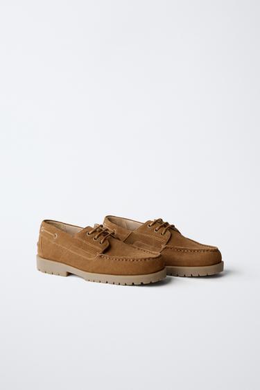 LEATHER DECK SHOES - Brown by Zara