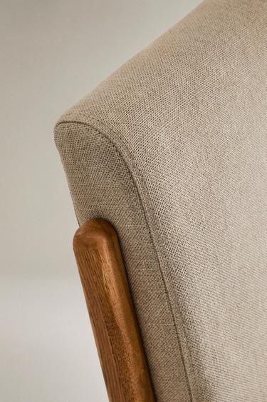 ASH WOOD AND LINEN ACCENT CHAIR - Light beige by Zara