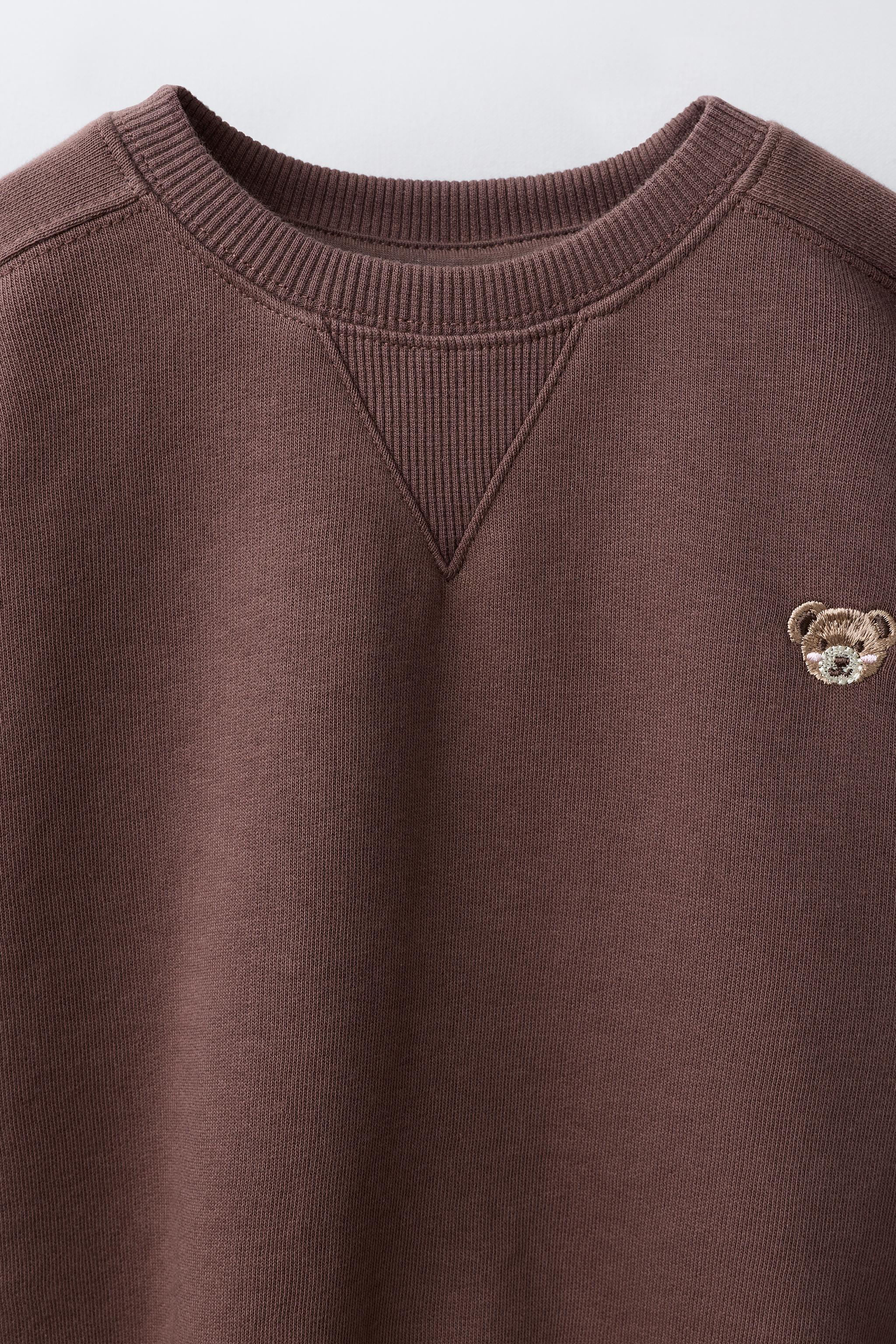 BEAR EMBROIDERED SWEATSHIRT