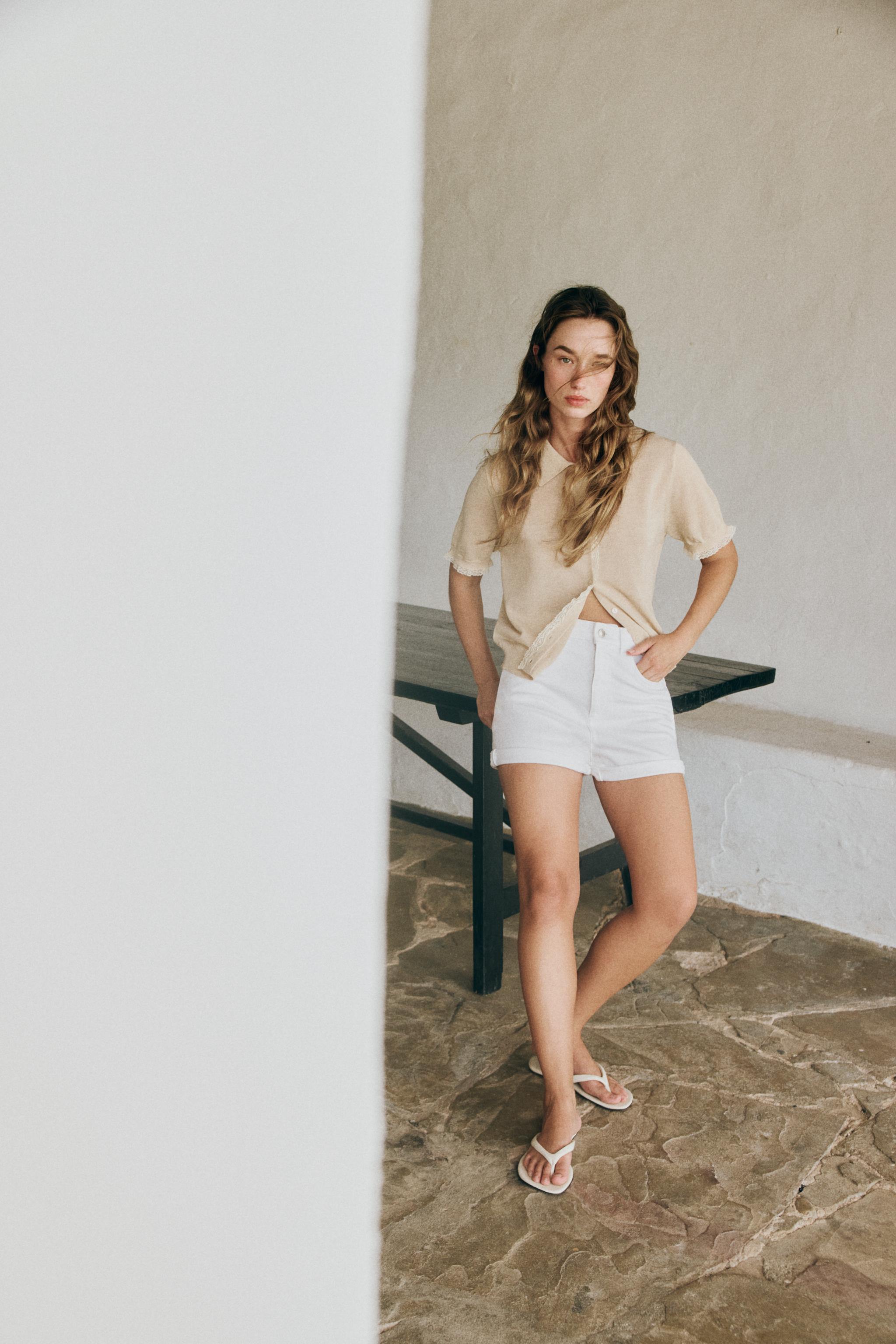 SHORT SLEEVE LACE TRIM CARDIGAN — Sand