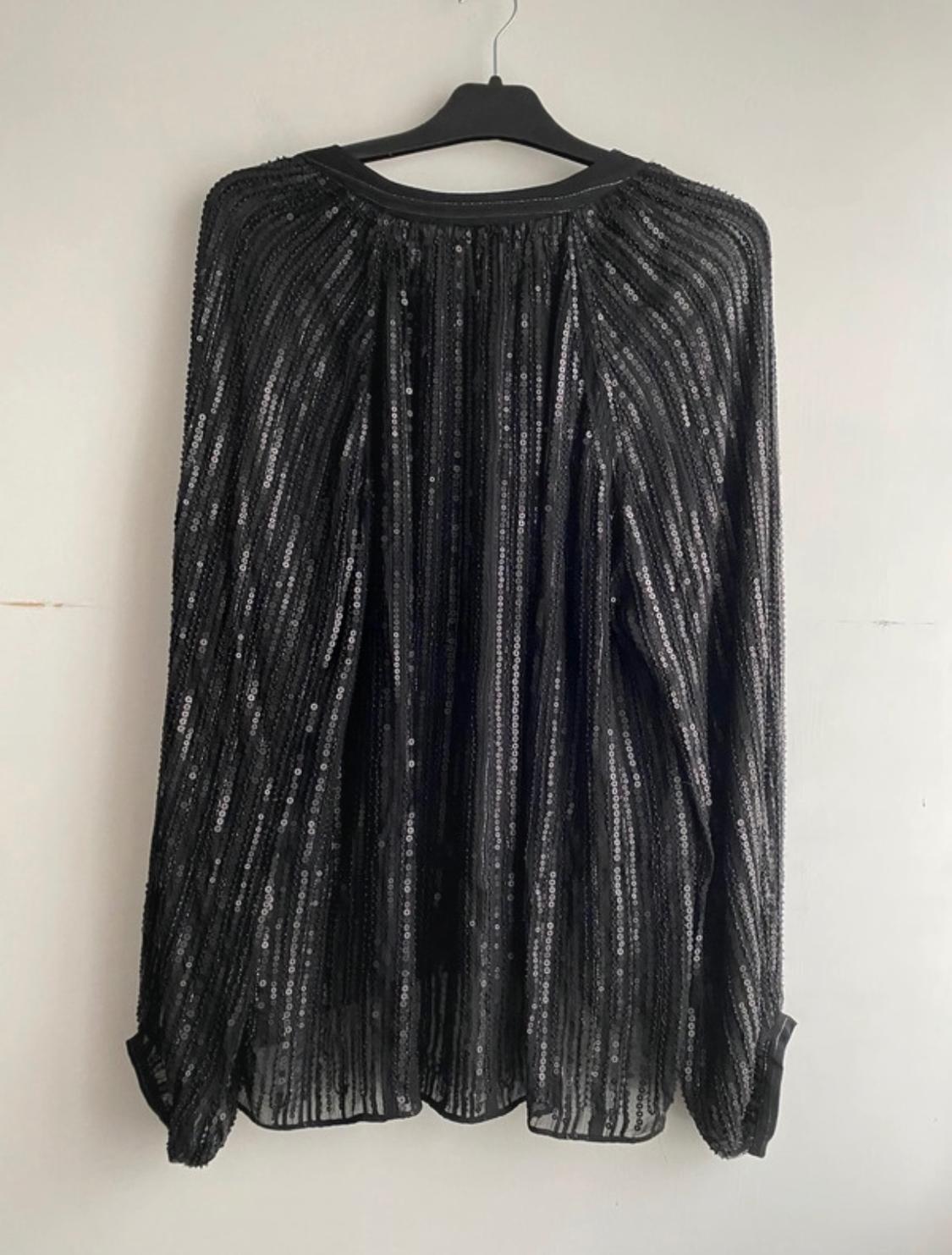 VOLUMINOUS BLOUSE WITH SEQUINS - Image 3