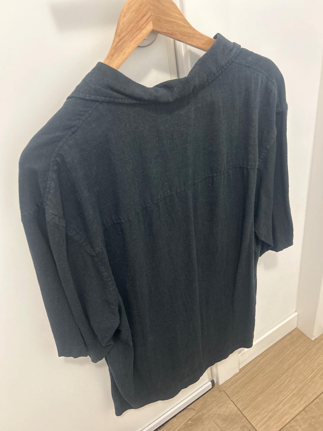 CAMISA NEGRA DE LINO Y VISCOSA - Image 6