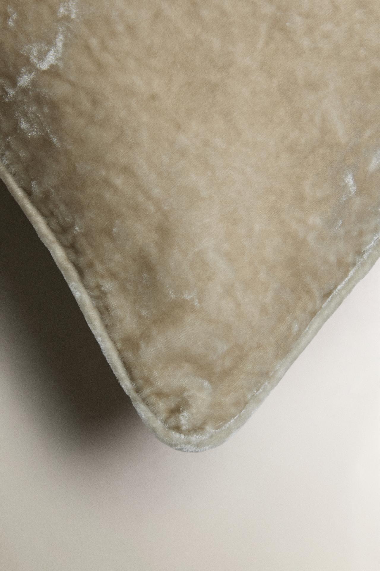 VELVET CUSHION COVER — Beige