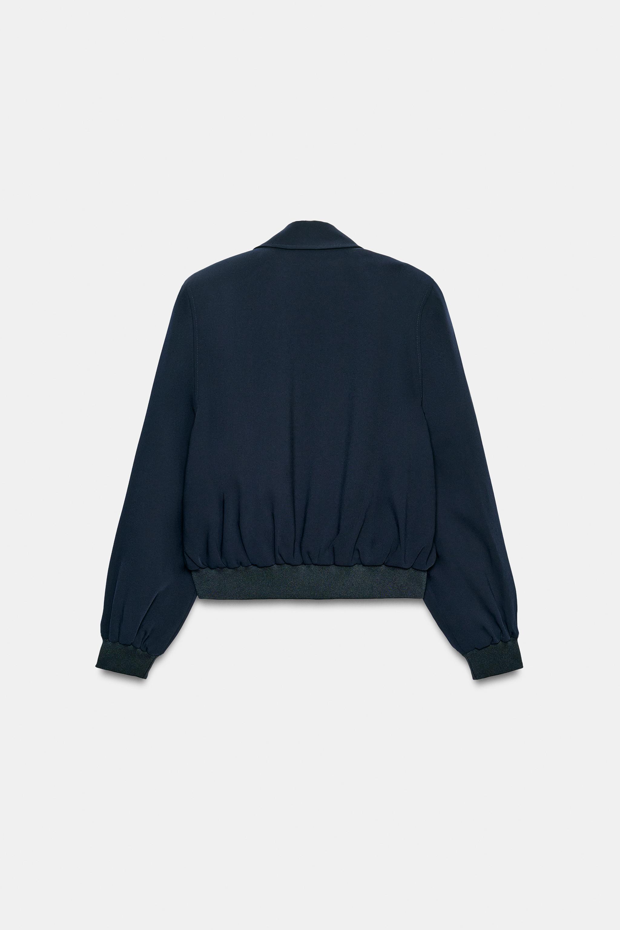 Женские куртки Zara ZW COLLECTION SHOULDER PAD BOMBER JACKET — фото 6