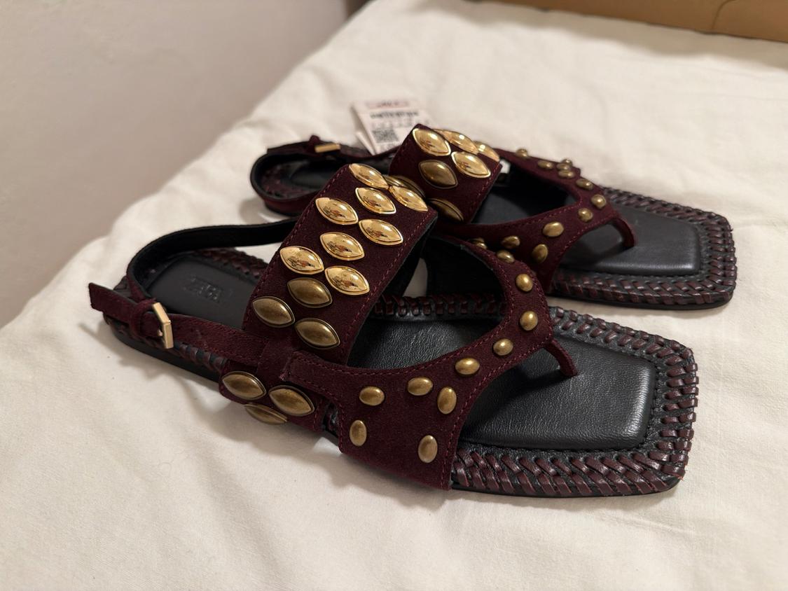 LIMITED EDITION SPLIT SUEDE STRAPPY SANDALS - Image 4
