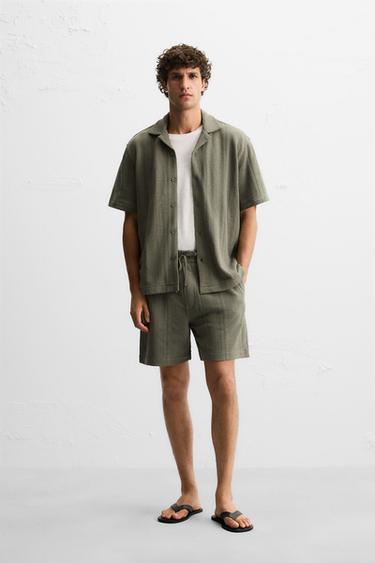 CAMISA ESTRUTURA JACQUARD - Verde-médio da Zara
