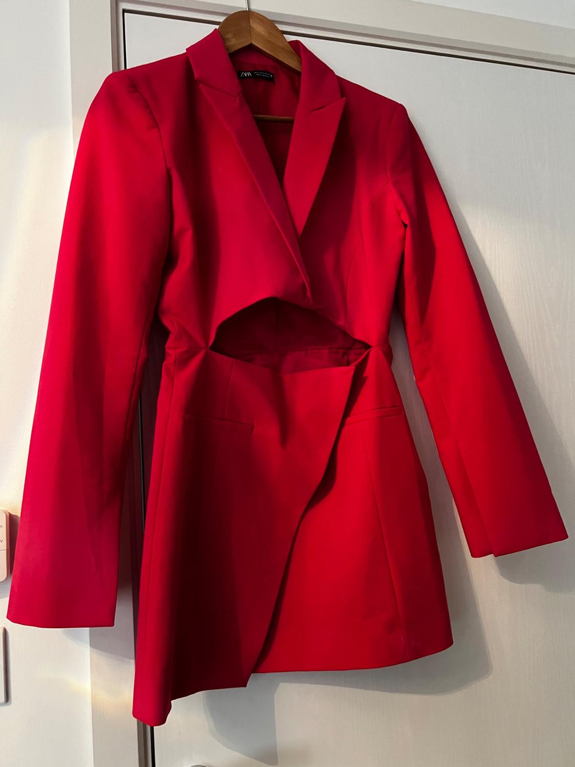 CUT-OUT BLAZER DRESS