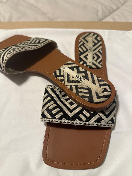 ZEBRA SANDALS - Image 3