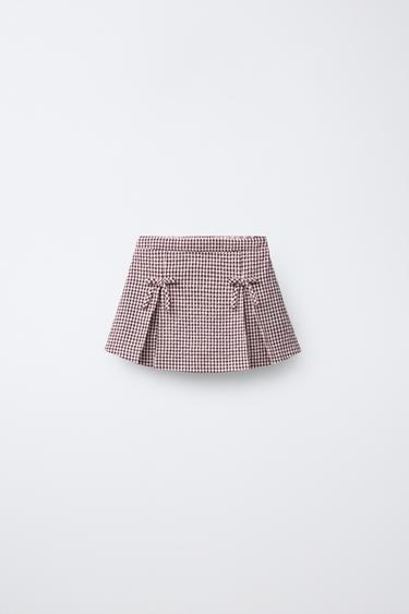 FALDA BERMUDA CUADROS Y LAZOS - Burgundy de Zara