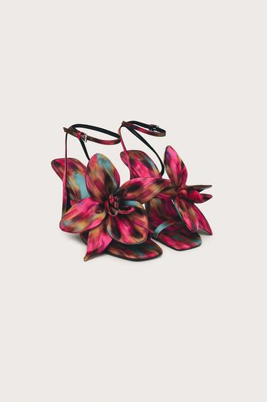 Zara LIMITED EDITION FLORAL HEELED SANDALS - Fuchsia