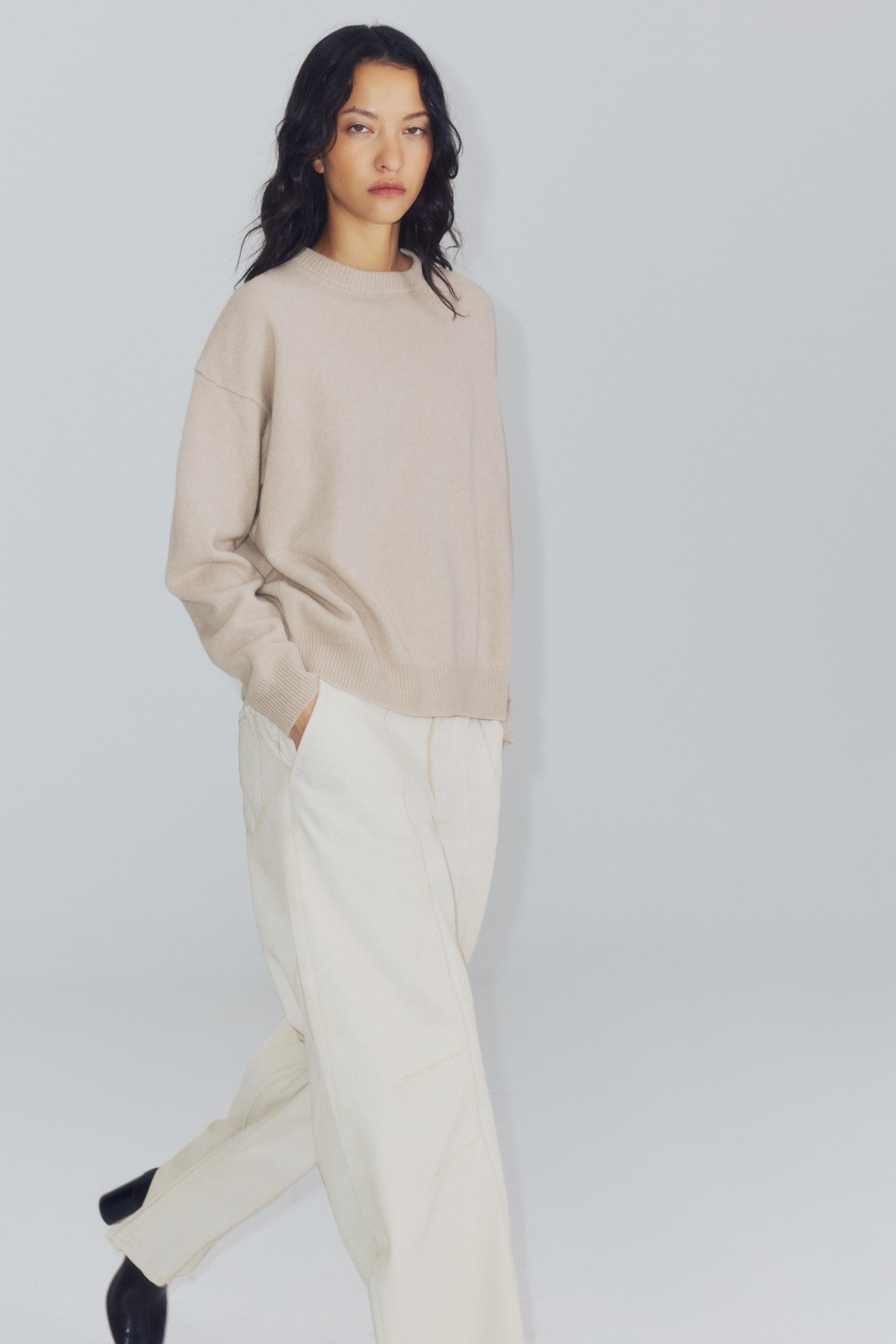 BASIC CASHMERE AND WOOL SWEATER