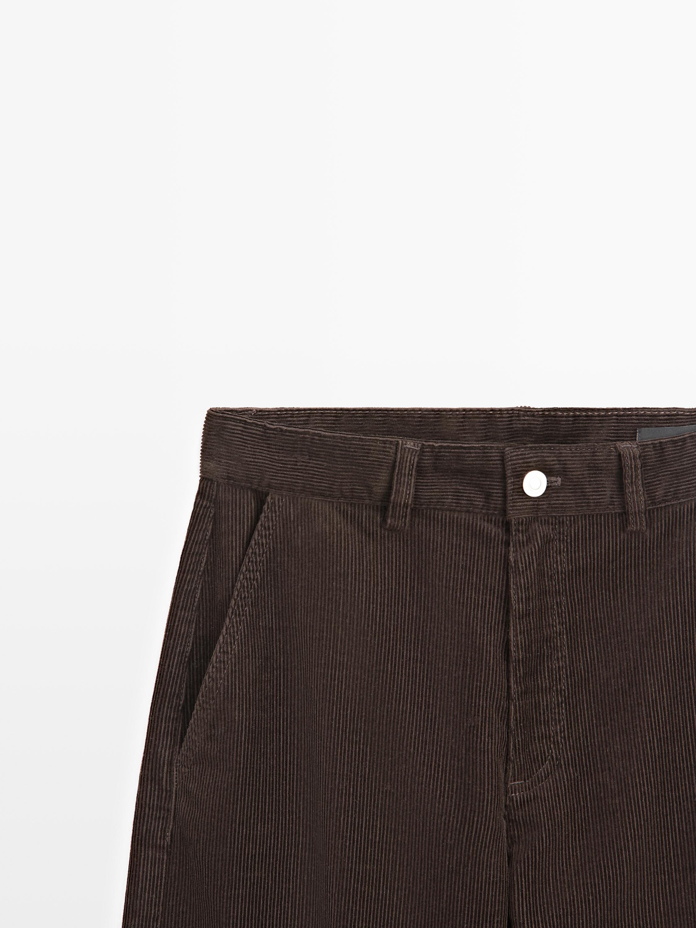 Pantalon barrel fit en velours côtelé