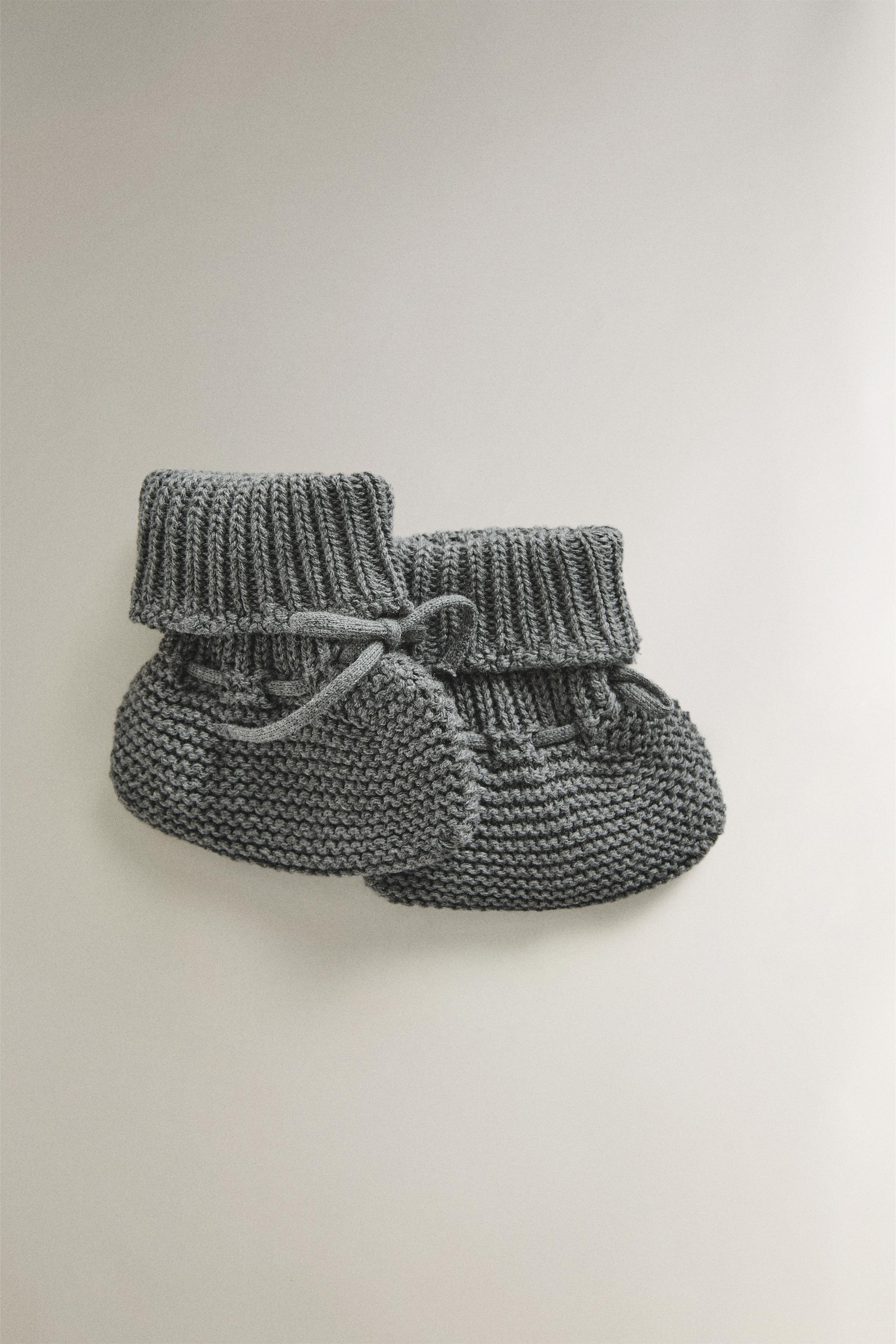CHAUSSONS BÉBÉ EN MAILLE