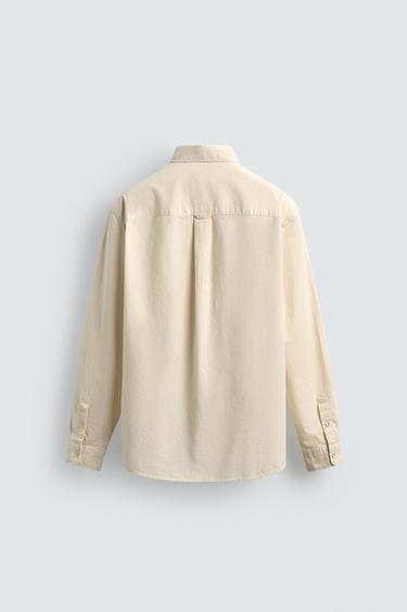 CHEMISE REGULAR FIT EN COTON TEXTURÉ - Écru de Zara - Image 7
