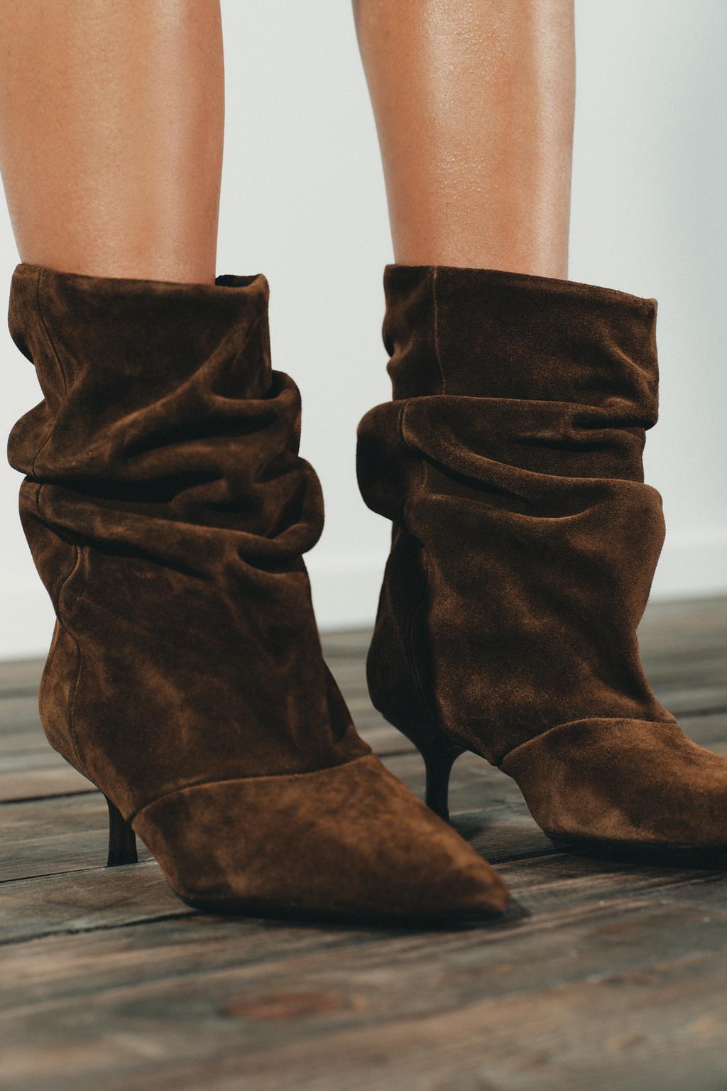 Zara RUCHED SPLIT LEATHER ANKLE BOOTS - Dark tan - Image 1