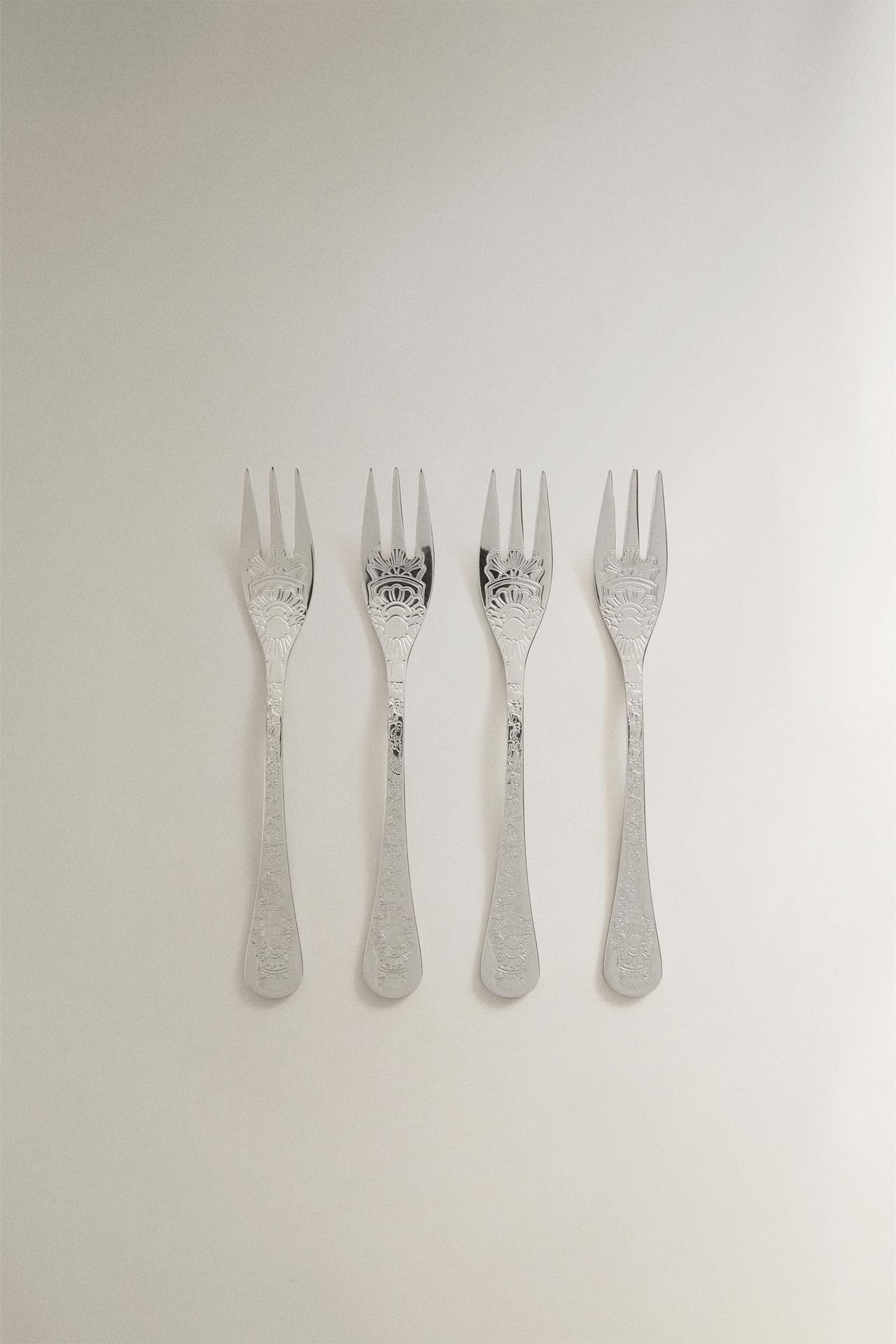 ENGRAVED STEEL DESSERT FORK PACK (PACK OF 4) — Steel