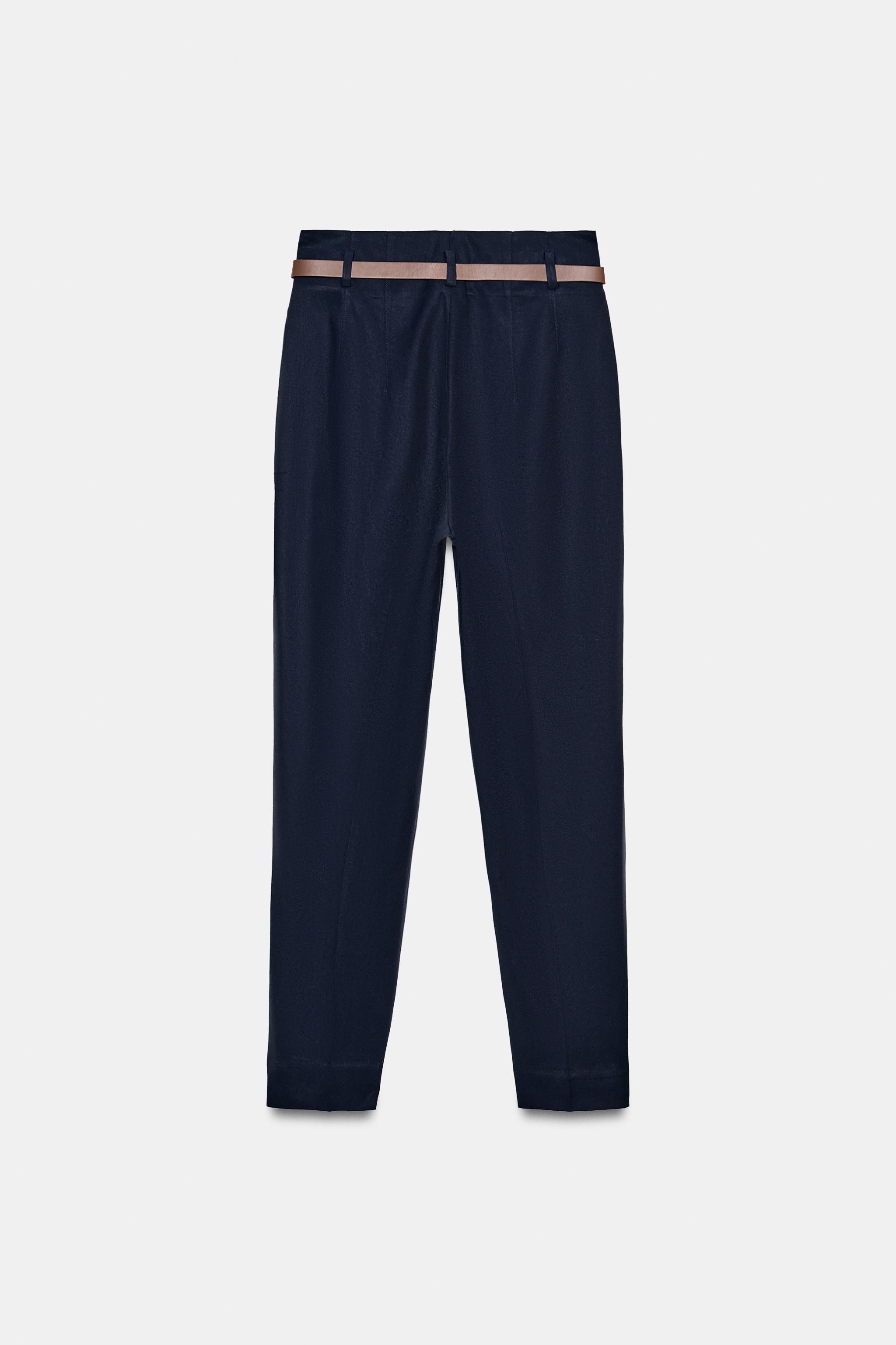 PANTALON TAILLE HAUTE ET CEINTURE