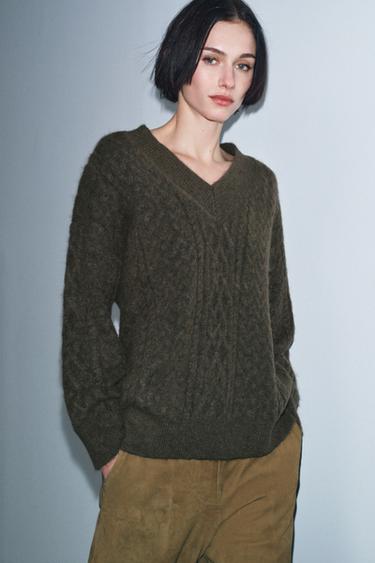 OVERSIZED CABLE KNIT JUMPER - Khaki by Zara - Image 3
