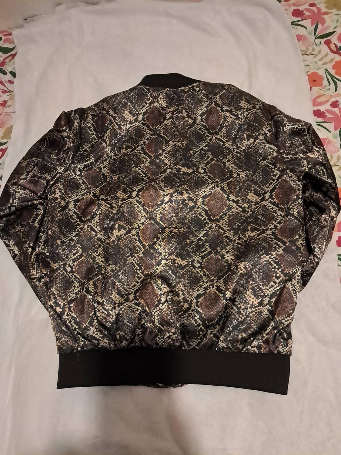 SNAKESKIN PRINT BOMBER JACKET - Image 2