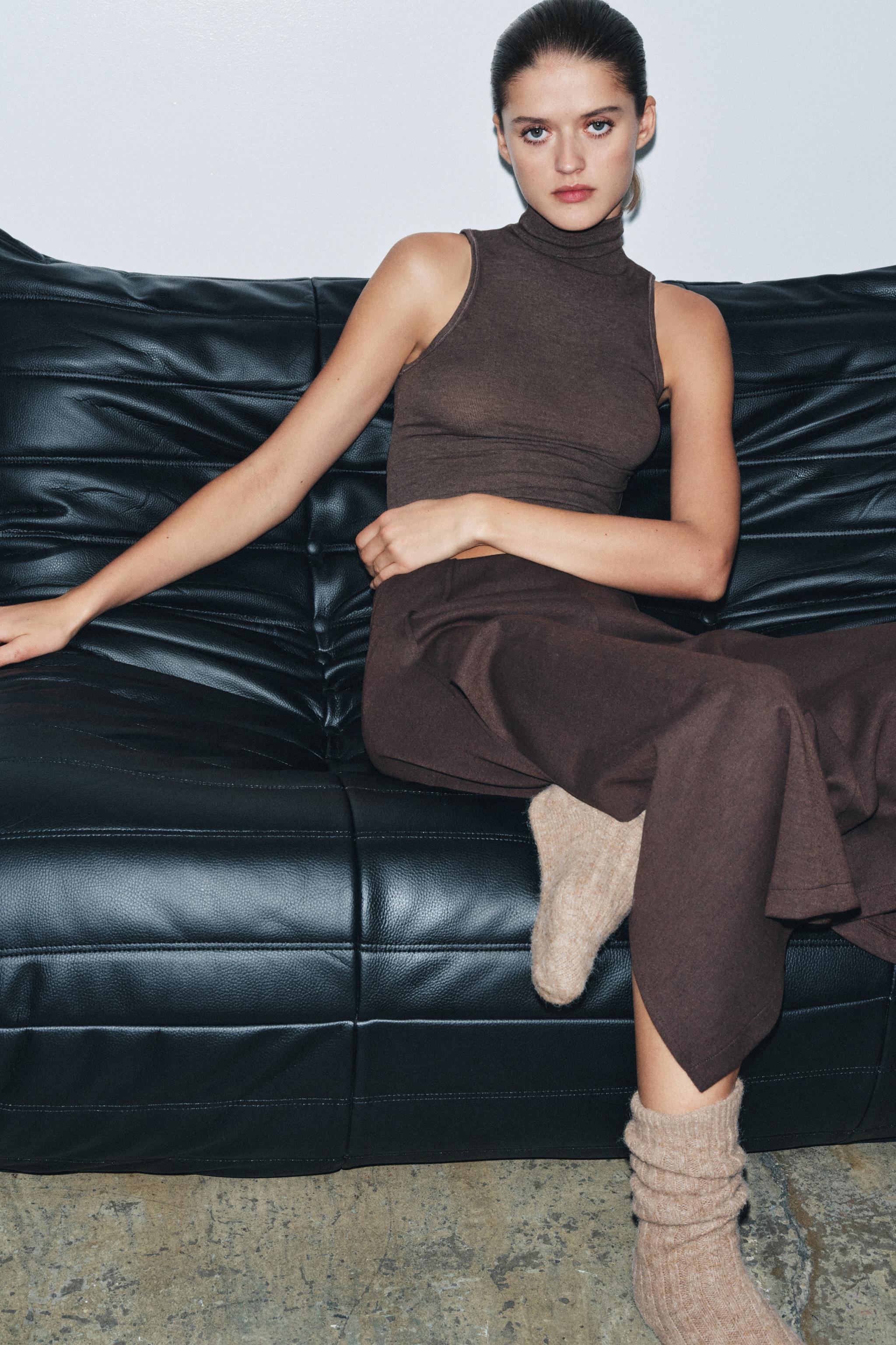 ノースリーブハイネックトップス - ブラウン | ZARA Japan / 日本